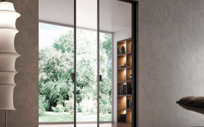 I vantaggi di un appartamento open space con vetrate interne